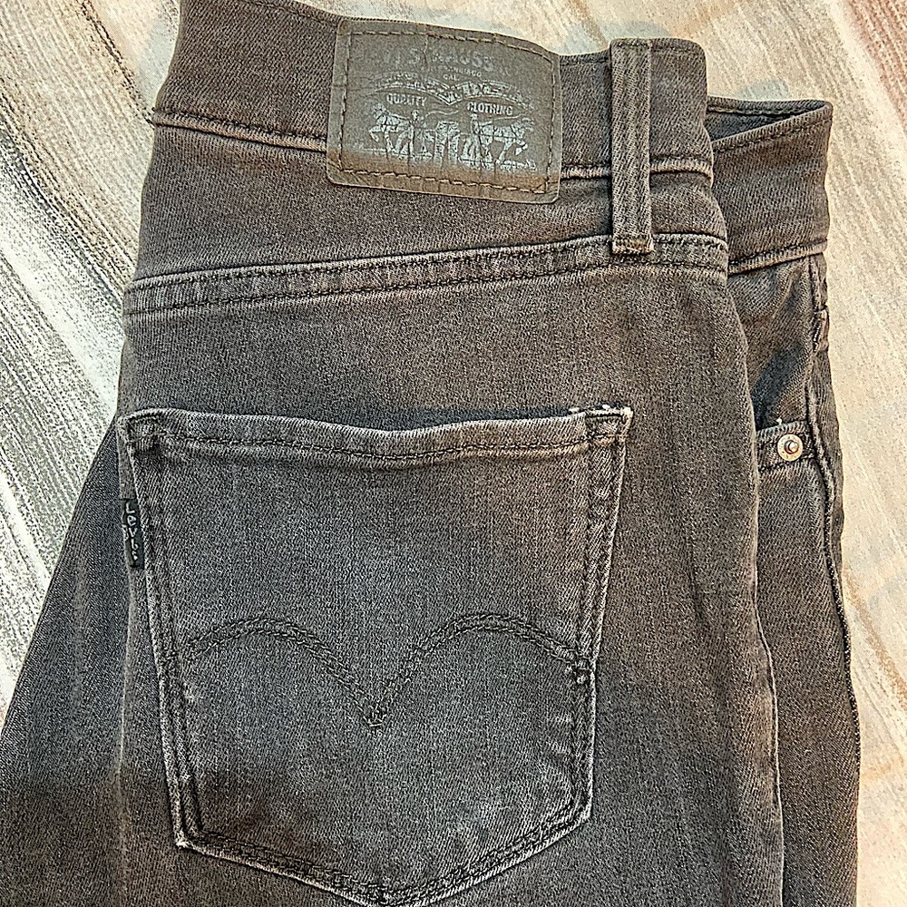 ❗️LAST PRICE DROP❗️Jeans (Levi’s)